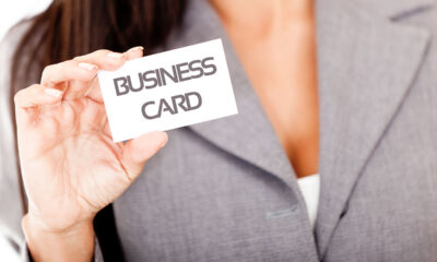 Επαγγελματικές κάρτες με μοντέρνο AI-driven design και minimal αισθητική