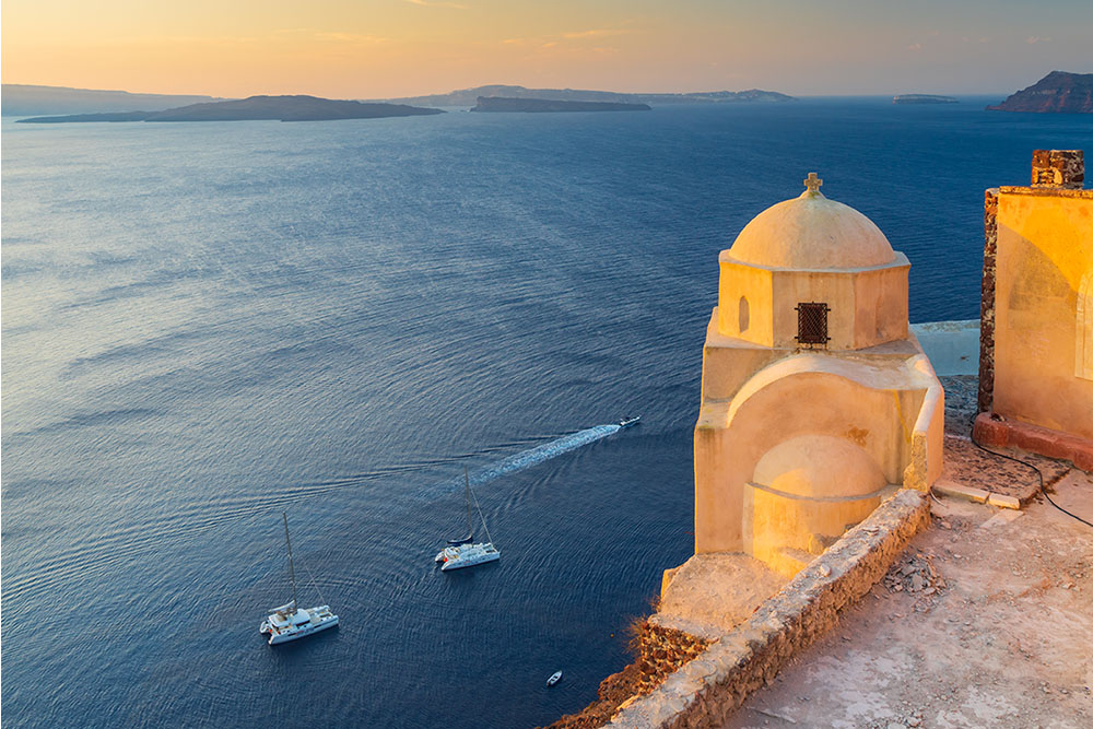 10 Things to Do in Santorini That Will Make Your Friends Jealous